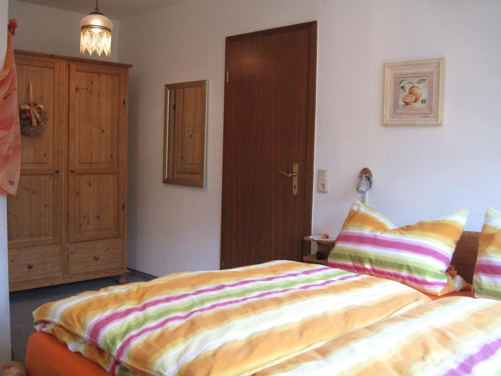 Apartment Lieserpfad-فيتليش الغرفة الصورة